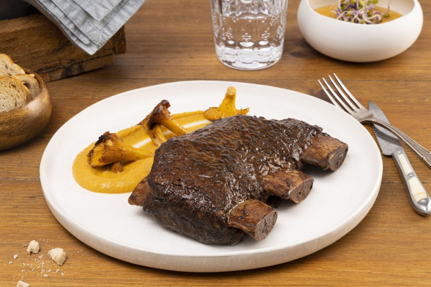 41. Costilla ternera Bourbon_Emplatado_baja.jpg